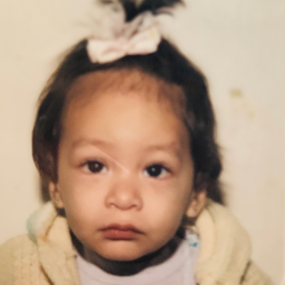 Meet your Posher, Sandra - Picture 1 of 1